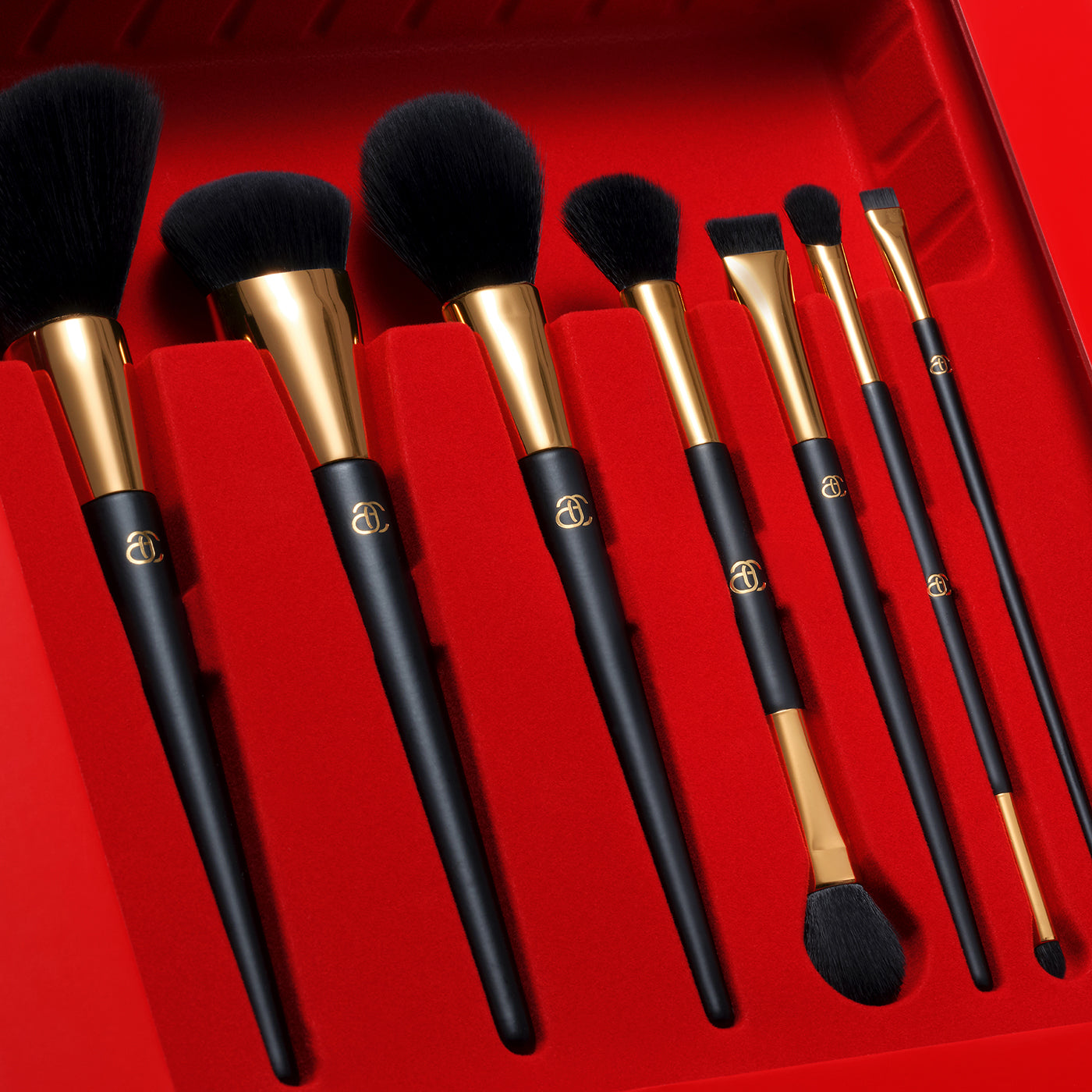 Red Velvet SET 7 Pensule Makeup